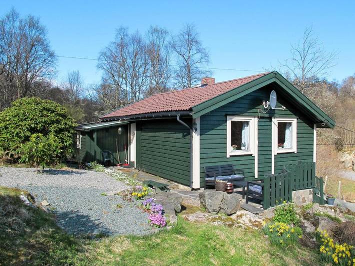 Ferienhaus für 4 Personen, mit Terrasse und Garten