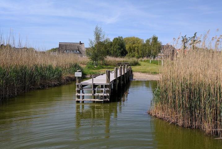 Ferienwohnung für 2 Personen, mit Sauna und Garten sowie Ausblick in Born a. Darß