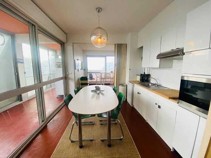 Gîte pour 5 personnes, avec terrasse dans Office De Tourisme La Grande Motte - 3