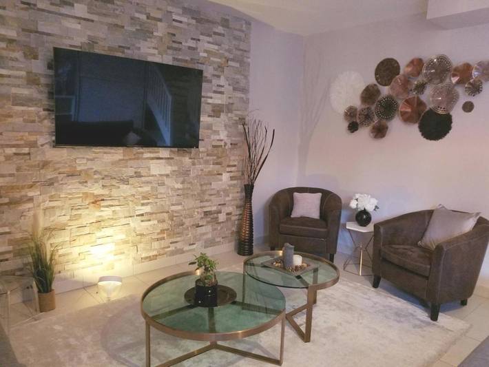 Location de vacances pour 9 personnes, avec Balcon et Terrasse ainsi que Jardin et Vue à Magny-le-Hongre - 4