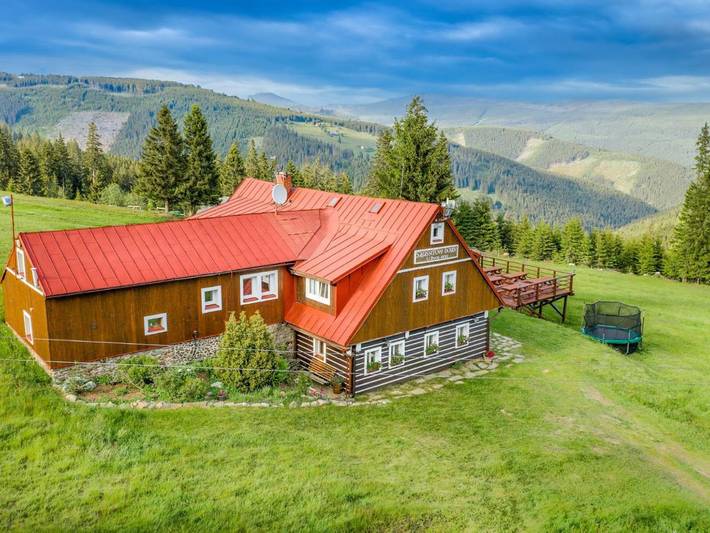 Domek letniskowy dla 23 osób, z taras, zwierzęta dozwolone - 1