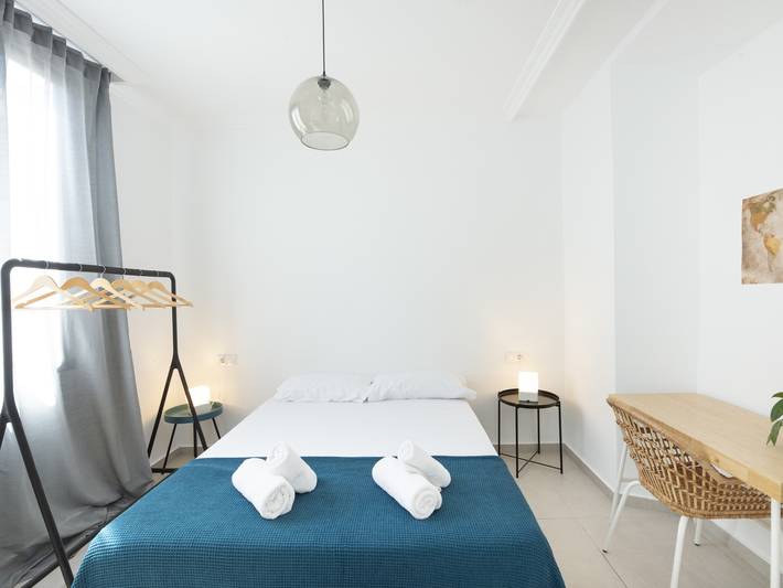 Apartamento vacacional entero, Moderno apartamento de 3 habitaciones en el centro in Málaga Centro, Málaga