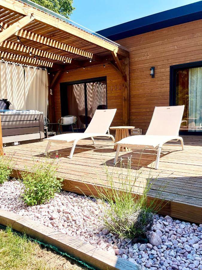 Chambre d’hôte pour 2 personnes, avec jardin et jacuzzi ainsi que sauna et terrasse - 1