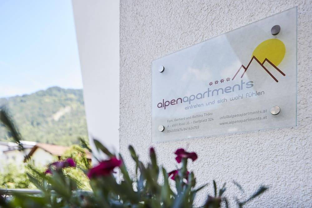 Geheel appartement, Apart rozenkwarts 50m² met een zonnig terras voor 2-5 personen in Glockturmkamm, Ried im Oberinntal