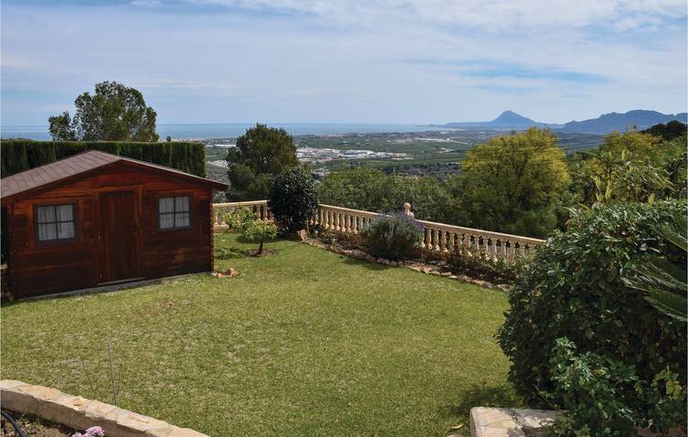 Location de vacances pour 5 personnes, avec terrasse et jardin à Oliva - 4