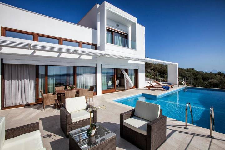 Villa mit pool für 4 Personen, mit Garten und Pool sowie Whirlpool auf Skiathos - 2