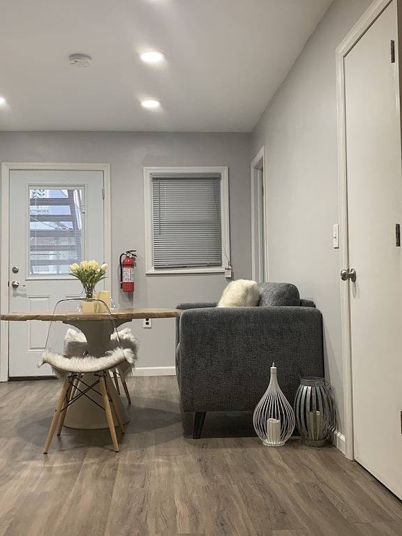 🧱 Brick City Bungalow 🧱 in Newark, Essex County (NJ)