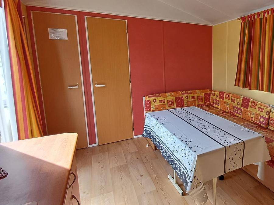 Camping La Cigale de l'Allier - Mobilhome 5 personnes - Irm in Langogne, Région de Mende