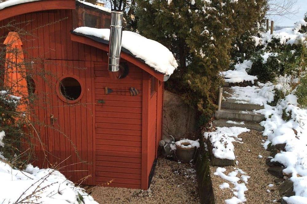 Ferienhaus Goldscheid - Ferienhaus, Dusche und Bad, Wc, talseitig in Breitscheid, Rheinland-Pfalz