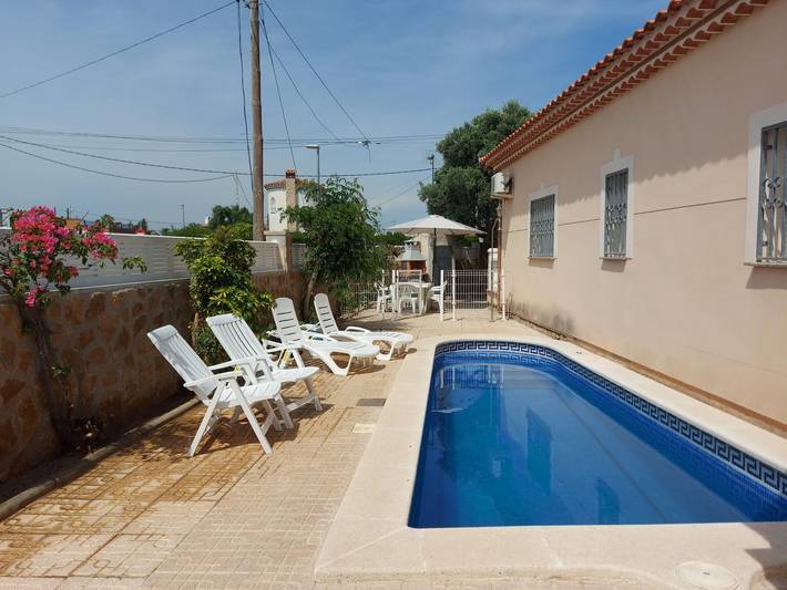 Casa de huéspedes para 4 personas, con jardín en Miami Platja - 2