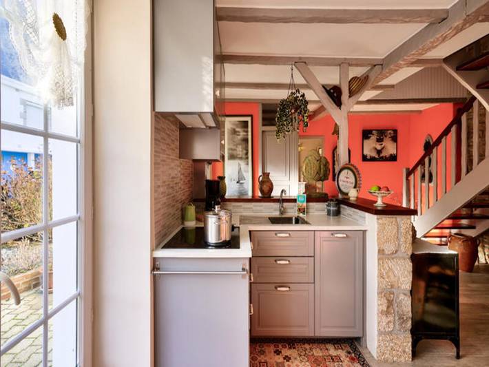 Gîte pour 7 personnes, avec terrasse, adapté aux familles dans Plage Lehan - 4