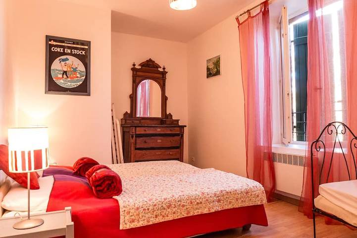 Gîte pour 4 personnes, avec jacuzzi et jardin ainsi que piscine et terrasse, animaux acceptés à Murviel-lès-Béziers - 4