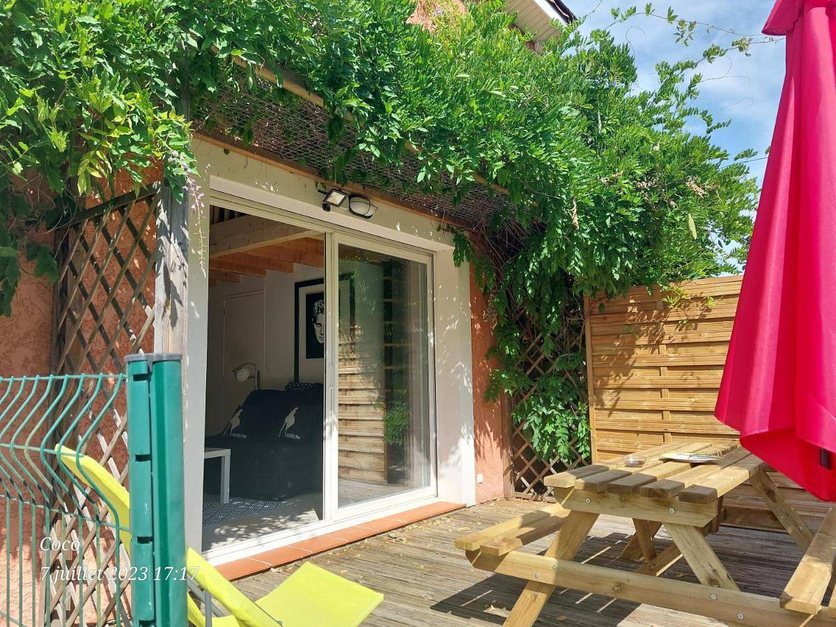 Appartement entier, Dormir A Montauban Logements Carreyrat Calme et Verdoyant in Montauban, Tarn-et-Garonne
