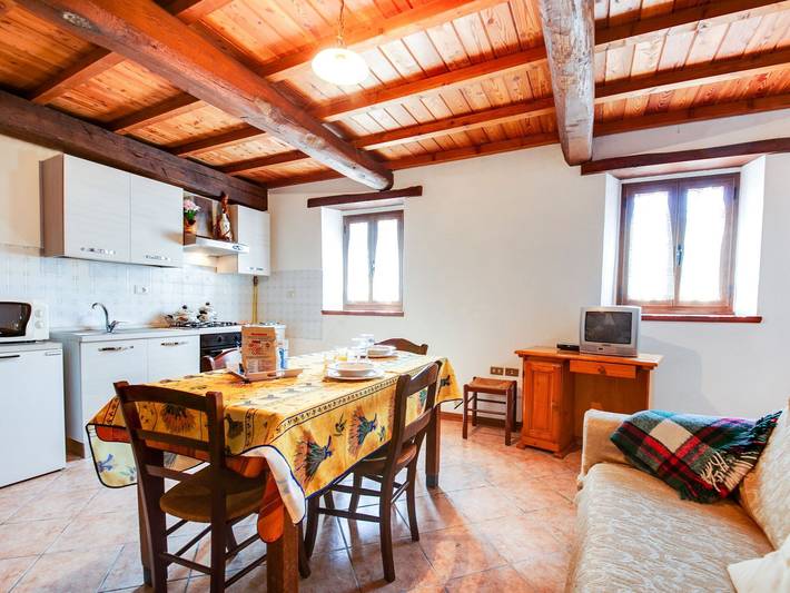 Cascina in Italia con terrazza in Bagni di Lucca, Provincia di Lucca