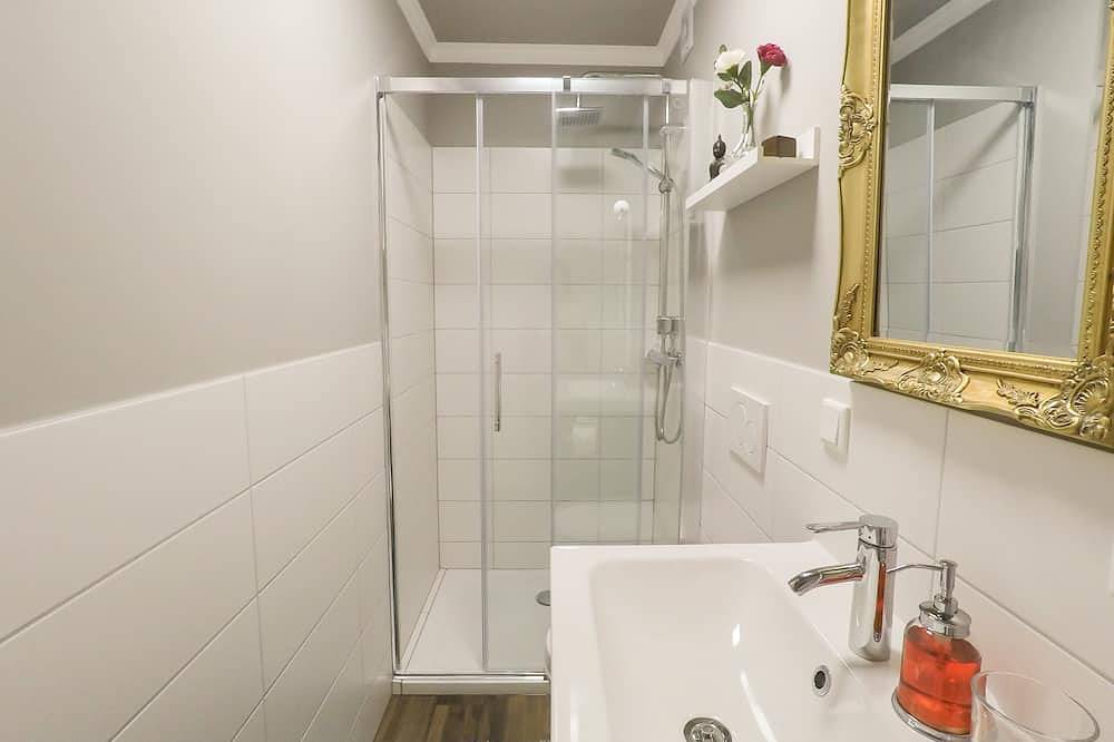 Ganze Wohnung, Friendly Home - Appartement \"Grow\" - Köln - Messe - Bonn - Phantasialand in Bornheim/Brenig, Bornheim