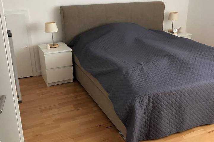 Ganze Wohnung, Renovierte Ferien- oder Messewohnung für 2 Personen in Kaarst Nähe D`dorf in Kaarst, Rhein-Kreis Neuss