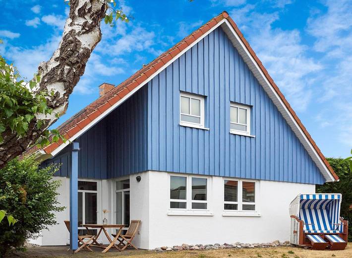 Ferienhaus für 6 Personen, mit Balkon und Terrasse sowie Garten