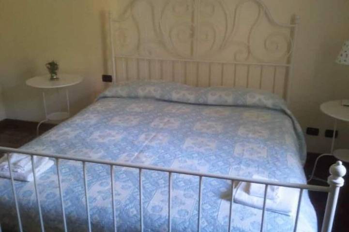 Lariano: Gorgeous Villa House with park, barbecue pool and tennis court in Lariano, Parco Regionale dei Castelli Romani