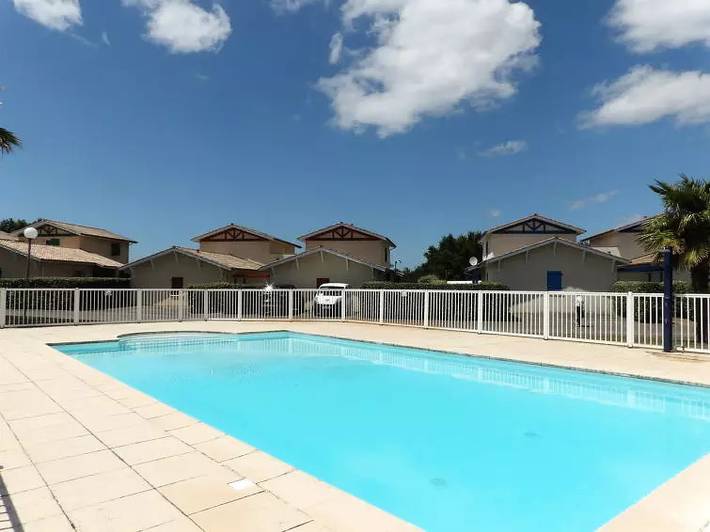 Appartement de vacances pour 5 personnes, avec Terrasse et Piscine