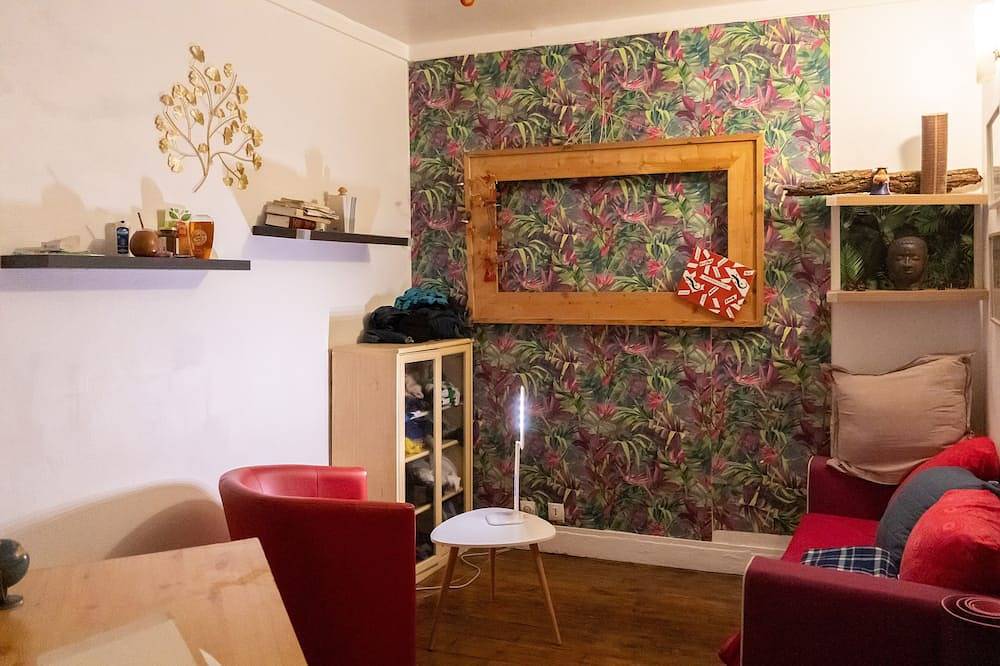 In a listed Hausmann building in Les Lilas, Seine-Saint-Denis
