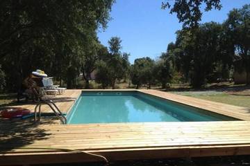 Gîte pour 6 personnes, avec jardin et terrasse à Canale-di-Verde