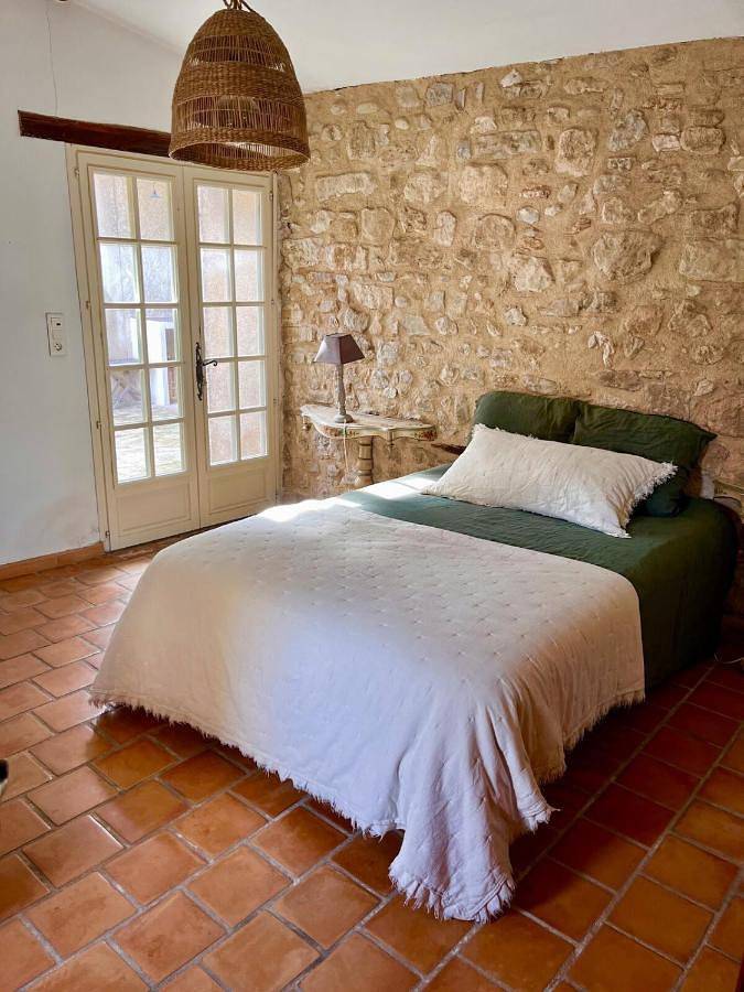 Location de vacances pour 6 personnes, avec vue et terrasse, animaux acceptés à Beaumont-de-Pertuis - 3