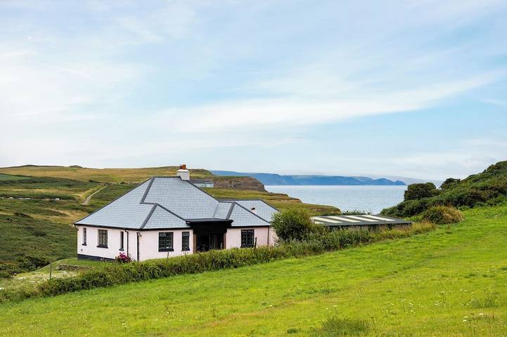 Holiday rental for 8 people, with garden and terrace in Kilkhampton