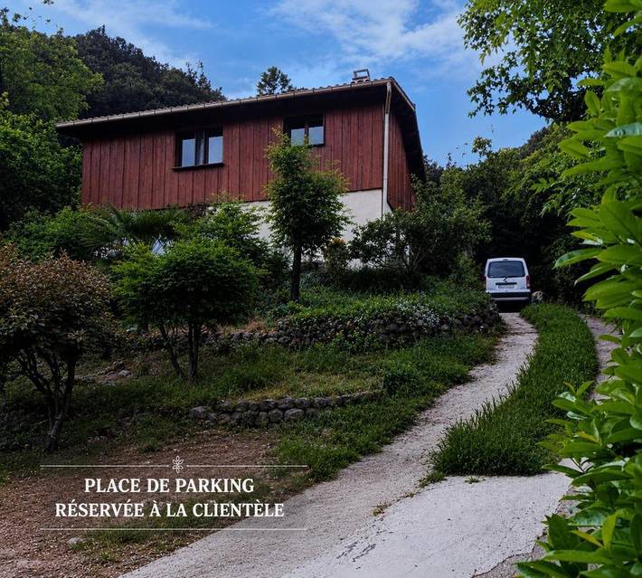 Maison de campagne pour 2 personnes, avec terrasse ainsi que jardin et vue à Pont-de-Labeaume - 2