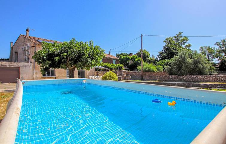 Location de vacances pour 8 personnes, avec piscine à Saint-Just-d'Ardèche - 2