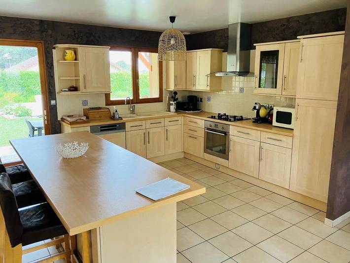 Location de vacances pour 8 personnes, avec jardin et piscine dans Centrale nucléaire du Bugey - 3