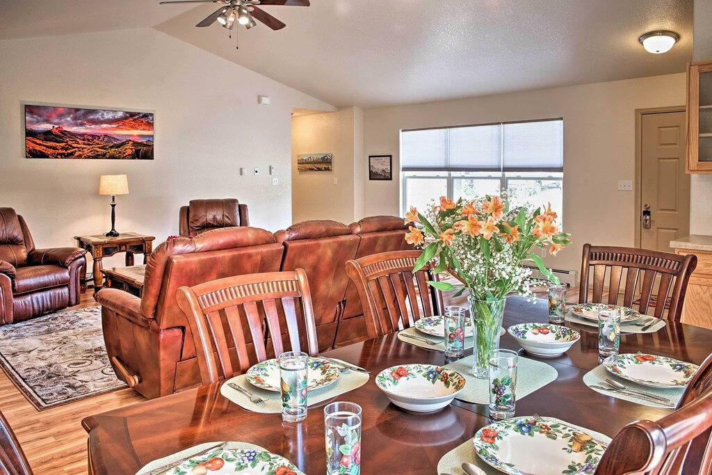 Neu! Montrose Townhome Mins zu Black Canyon Park! in Montrose, Black Canyon Nationalpark