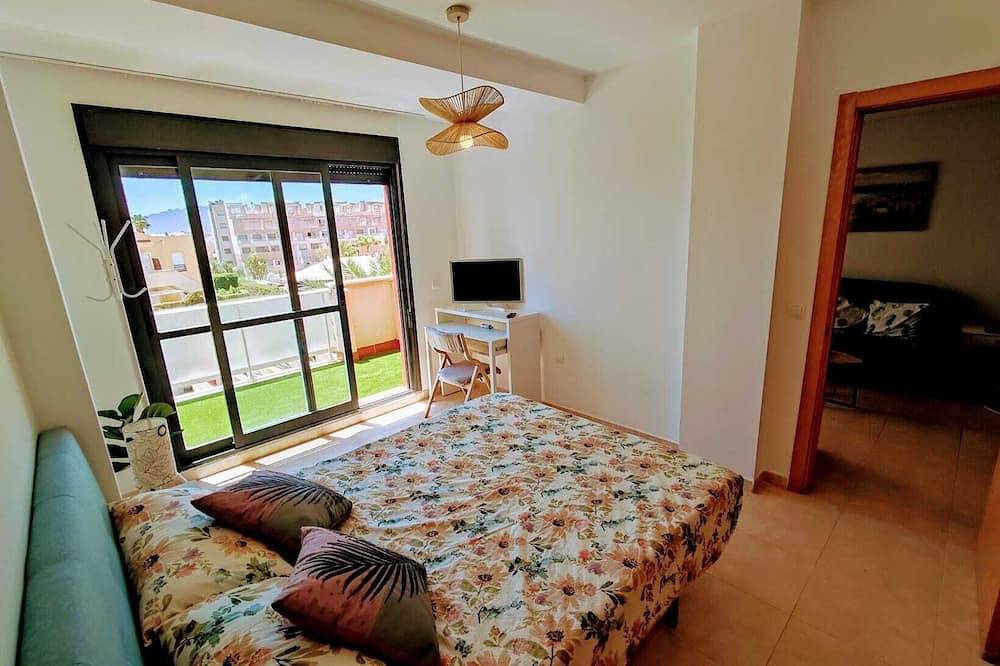 Entire apartment, Apartamento Ideal Para Familias. Las Mejores Zonas Comunes a 4mins a pie Playa in Vera, Costa de Almería
