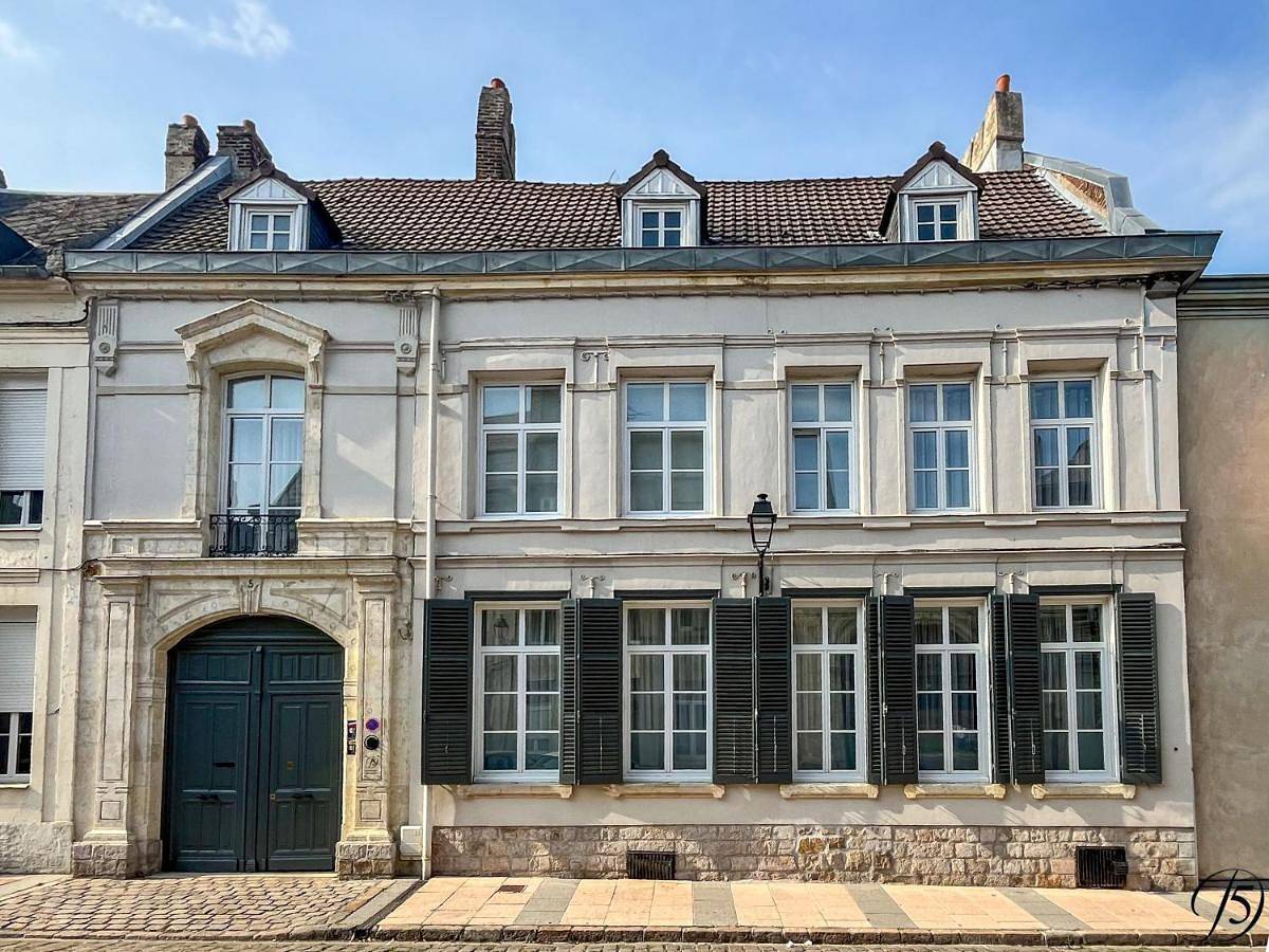 La Demeure N 5 in Cambrai, Département Nord