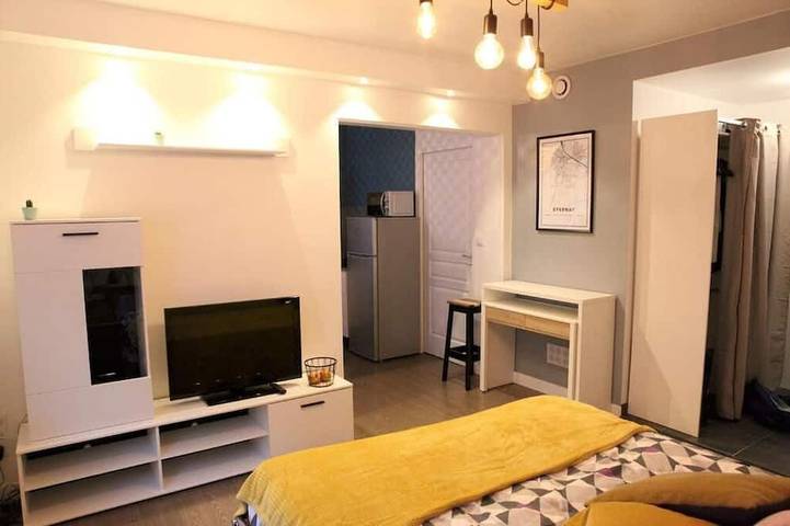 Ganze Wohnung, Studio hyper Innenstadt von Épernay - Champagne in Épernay, Marne