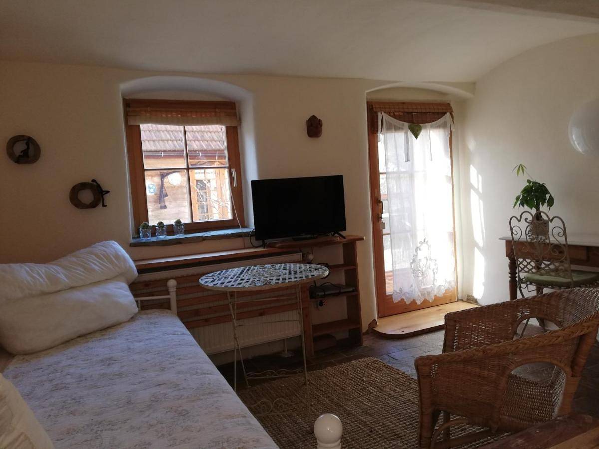 Ganze Wohnung, Two-Bedroom Apartment in Zschadraß, Colditz