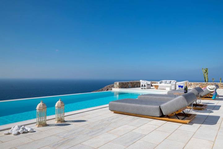 Ferienhaus für 8 Personen, mit Meerblick und Balkon sowie Terrasse