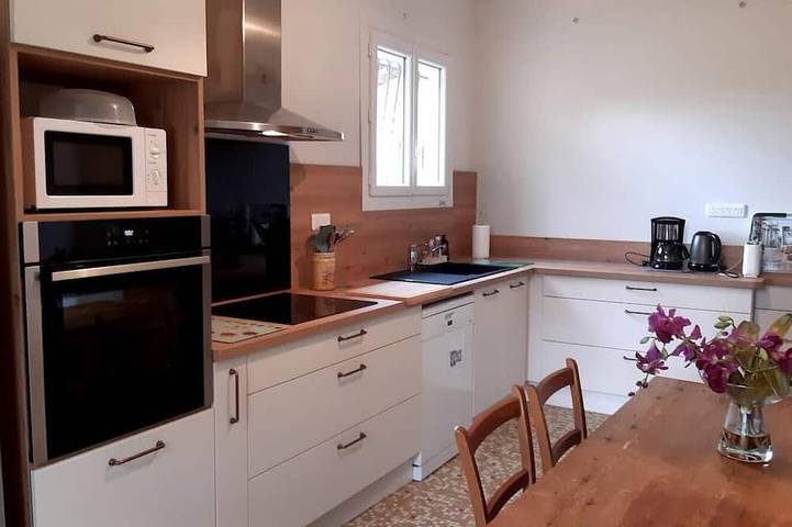 Gîte pour 7 personnes, avec jardin à Saint-Loubès - 3