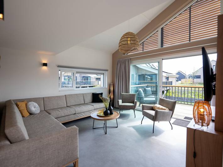 Location de vacances pour 8 personnes, avec jardin ainsi que piscine et terrasse, adapté aux familles à Breskens - 2