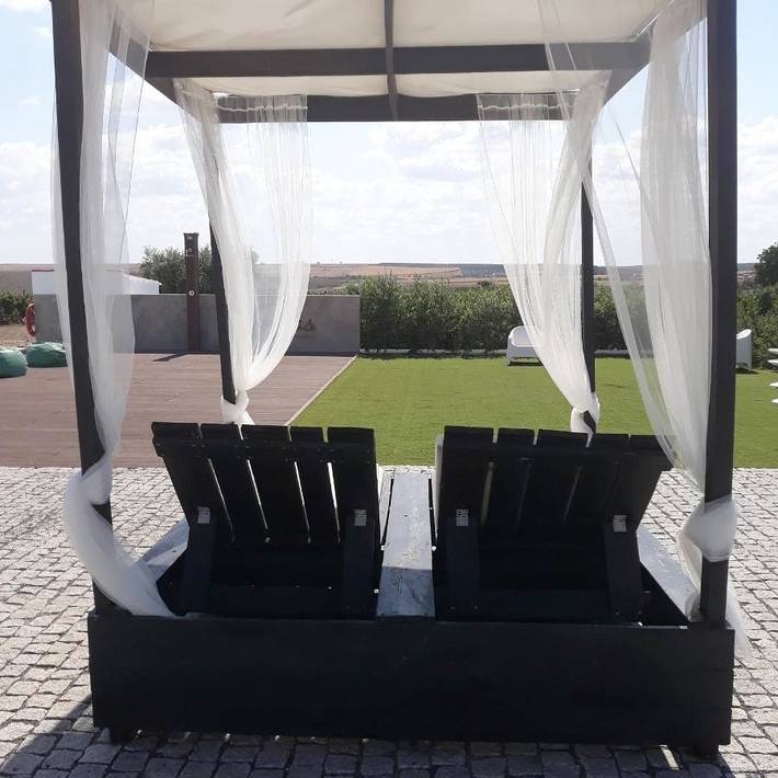 Location de vacances pour 10 personnes, avec piscine ainsi que vue et jardin à Serpa - 3