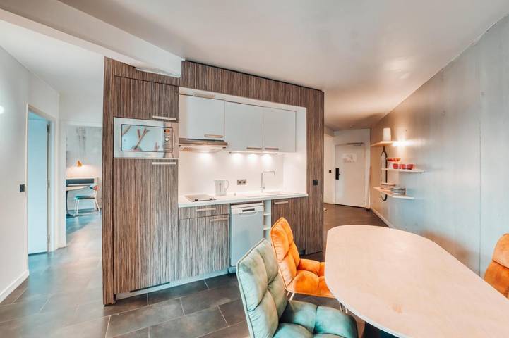 Appart’hôtel pour 4 personnes, avec Terrasse et Jardin