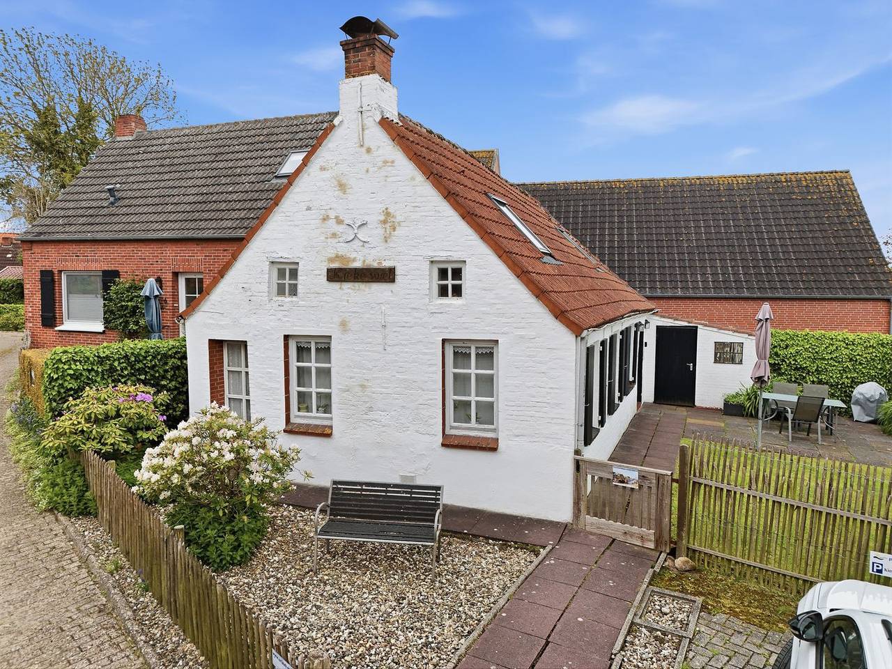 Historisches Ferienhaus Kieke Wiet mit großem Garten und Terrasse bei Greetsiel in Manslagt, Krummhörn