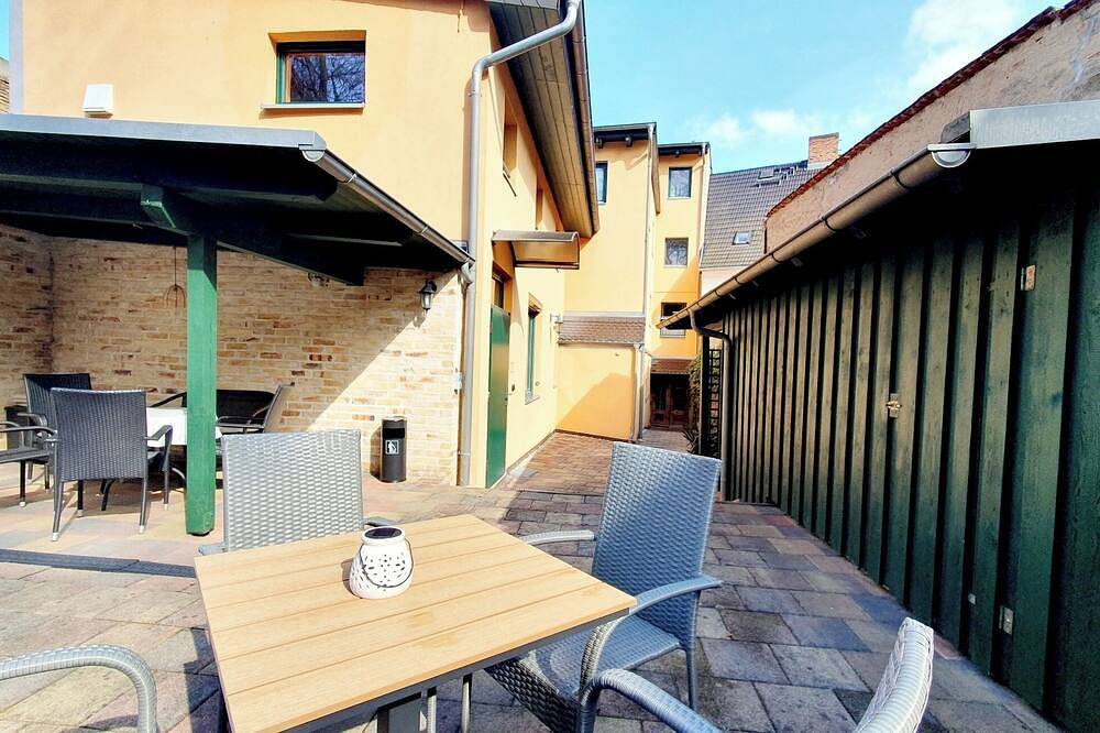Ganze Wohnung, Parkside Retreat Zentrale Lage perfekt für Paare und Familien in Bad Muskau, Oberlausitz
