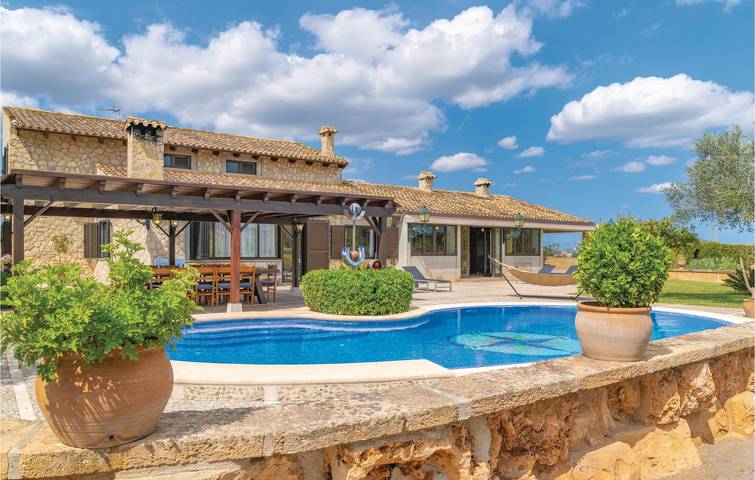 Muro Wohnung mit Pool & Terrasse in Sa Pobla, Mallorca Norden