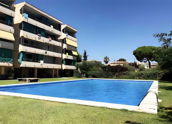 Apartamento para 4 personas, con Balcón y Jardín en Vendrell