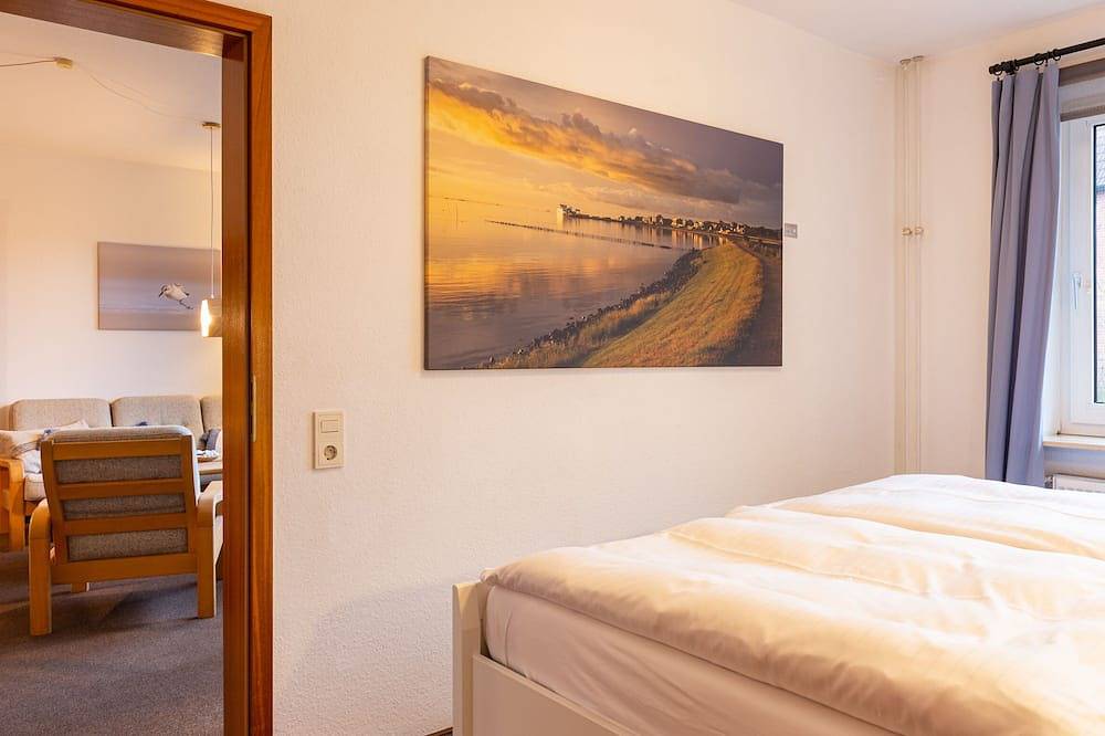Ganze Wohnung, Lürßen: Wohnung in Wittdün auf Amrum am Kurpark - 4 Betten, Balkon, Strandnähe in Wittdün, Amrum