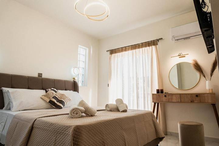 Ferienwohnung für 5 Personen, mit Ausblick und Balkon, kinderfreundlich in Nafplio