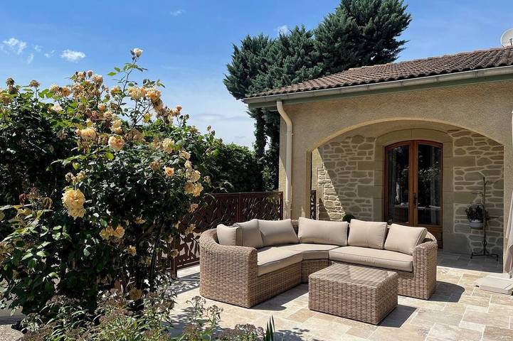 Chambre d’hôte pour 8 personnes, avec Terrasse et Jardin