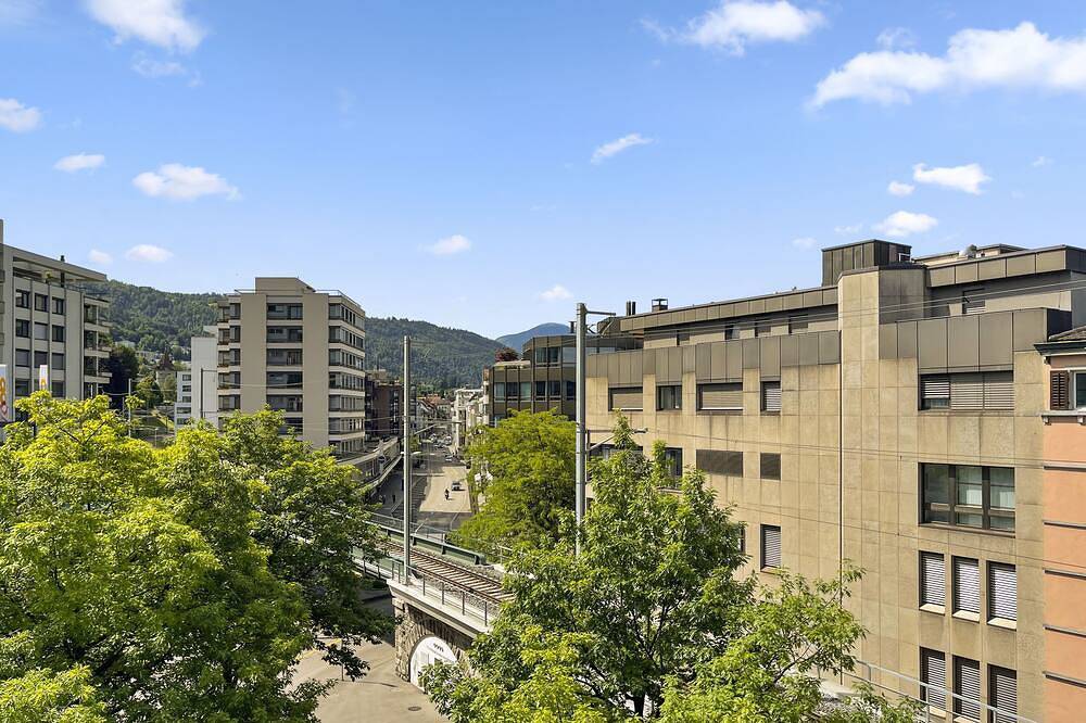 Ganze Wohnung, City View 2 Business Apartment Zug high-speed Wifi, Netflix, Disney+ in Zug, Kanton Zug