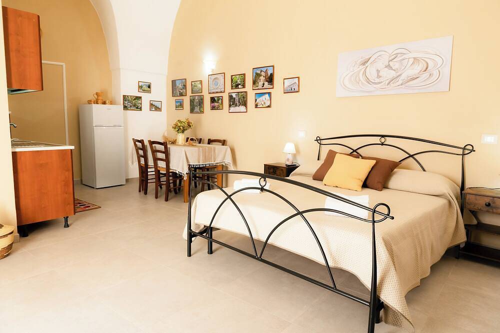 Appartement entier, The Court of Jaco Holiday Home the ideal place in Monteroni di Lecce, Province de Lecce