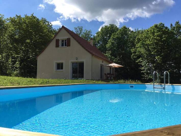 Gîte pour 7 personnes, avec piscine, animaux acceptés à Payrac